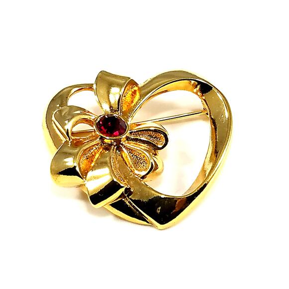 Vintage Avon Brooch Pin, Heart Shaped, Red Rhinestone, January Birthstone - Picture 3 of 10